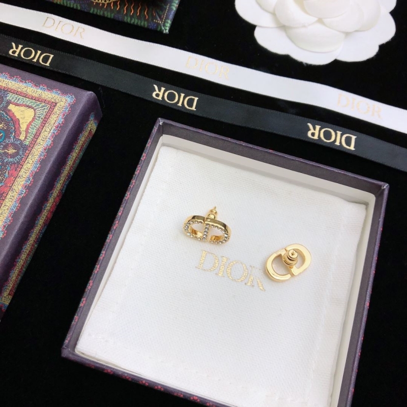 chr1st1an D10r earrings